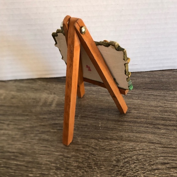 Vtg Bunny Figurine on Mini Easel - Picture 3 of 7